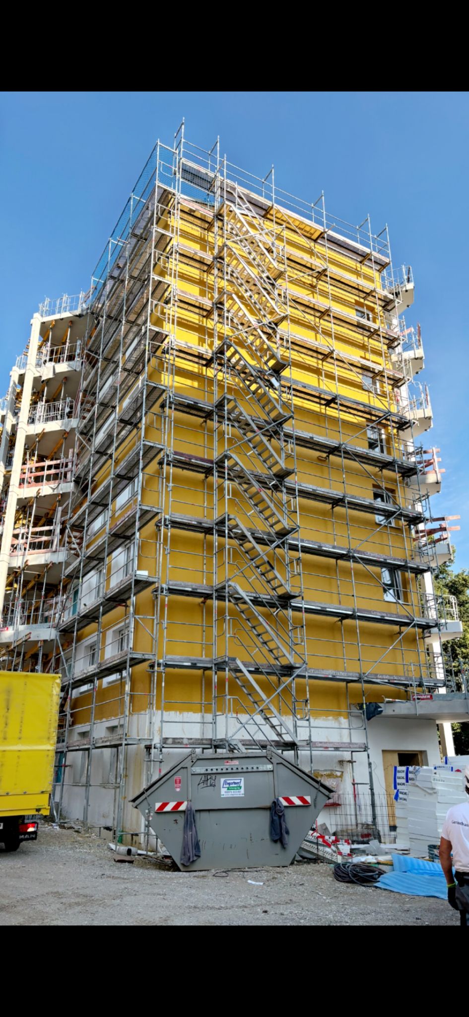 Fassadenarbeiten an einem Wohnobjekt in München